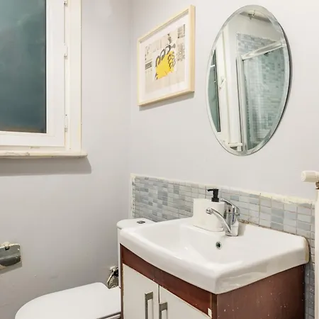 Taksim Sq Ac - Smart Tv - Prime Walkable Area *